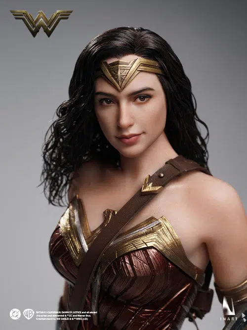 BvS Wonder Woman 1/6 Scale Collectible Figure - Image 4
