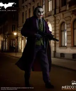 The Dark Knight One:12 Collective The Joker Action Figure - Image 3