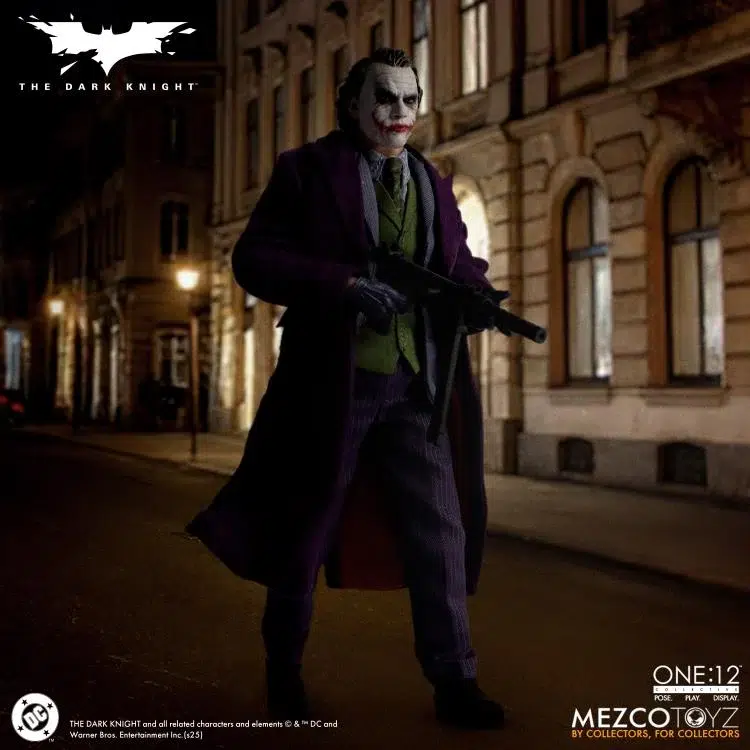 The Dark Knight One:12 Collective The Joker Action Figure - Image 3