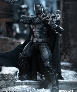 Batman: Arkham Origins - Batman (Battle Damaged Version) Action Figure - Image 13