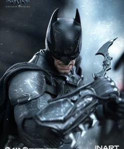 Batman: Arkham Origins - Batman (Battle Damaged Version) Action Figure
