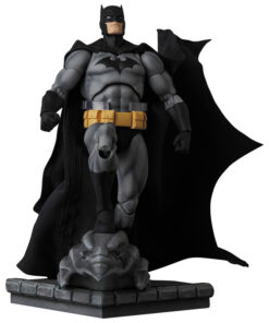 Batman: Hush MAFEX No.126 Batman (Black Ver.) Action Figure (2nd Reissue) - Image 7