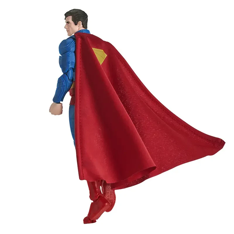Superman (2025) Champion Class CC01 Superman & Krypto 1/12 Scale Model Kit - Image 9